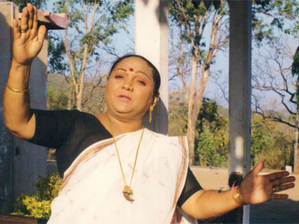 Lalu Prasad Yadav in Trouble Because of My Curse, Says India's First Transgender MLA Shabnam Mausi Bano Lalu Prasad Yadav in Trouble Because of My Curse, Says India's First Transgender MLA Shabnam Mausi Bano