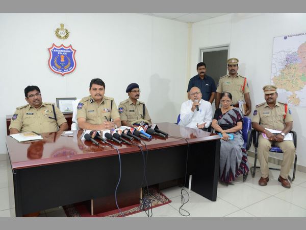 ఇలా సర్టిఫైడ్ కాపీలు