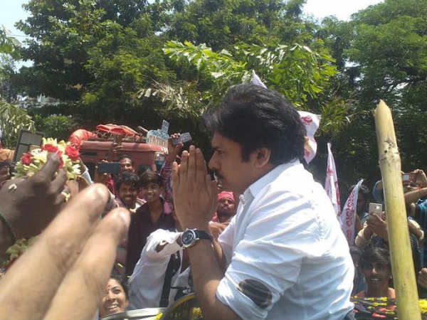 పవన్ కళ్యాణ్ కోసం వెయిటింగ్