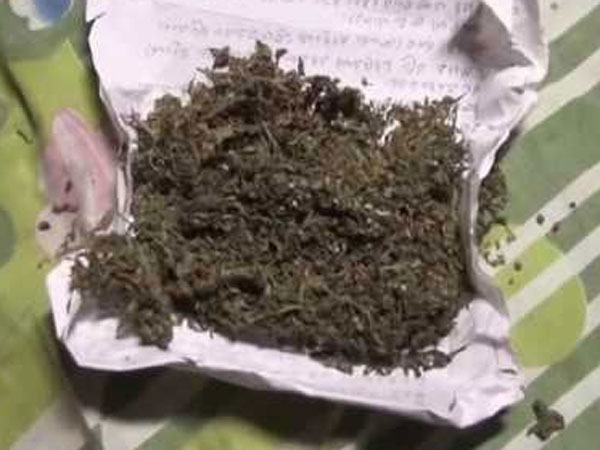 వాళ్లిద్దరితో డీలింగ్: వాళ్లిద్దరితో డీలింగ్: