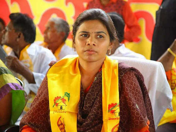 కోపమో.. కక్షో...