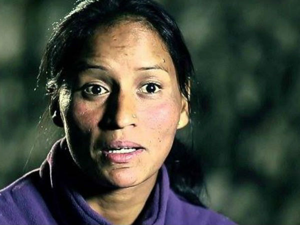 ఎంతోమందికి శిక్షణ ఇస్తూ: