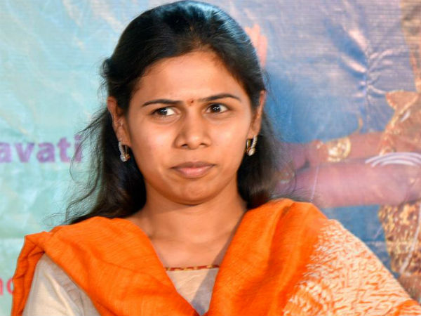 అఖిలప్రియది అదే తీరు: