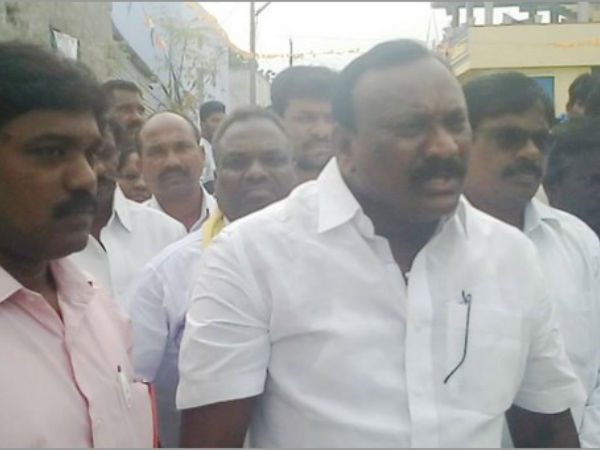 కాంగ్రెస్ నుంచి హామీ కాంగ్రెస్ నుంచి హామీ