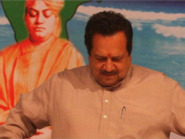 అన్సారీ అతివాదిగా మారిపోయారని వ్యాఖ్యలు