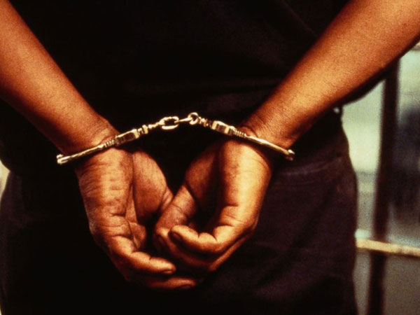 చెప్పేదొకటి.. చేసేదొకటి...