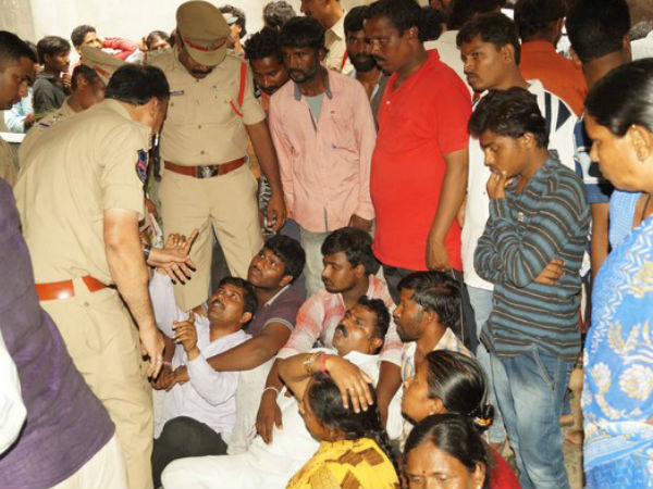 ఇలా బయటపడ్డాడు....