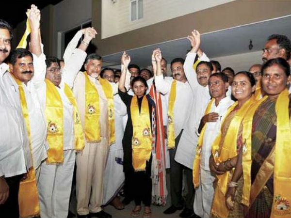 తమ్ముడు టిడిపిని వీడితే అన్న టిడిపిలో చేరాడు