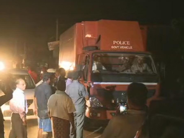 గిద్దలూరు-నంద్యాల ఘాట్ రోడ్డులో ఏం జరిగింది?: