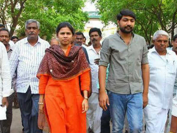 నంద్యాల ప్రముఖులతో గంగుల చర్చలు