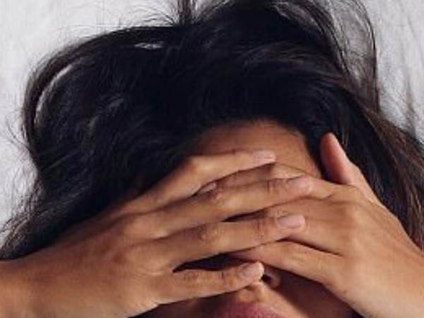 వివాహేతర సంబంధం వల్లే..