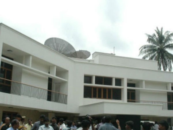 వాళ్లేం చేసేవారు?: