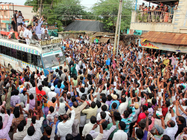 ఇద్దరికీ కలవరమే: