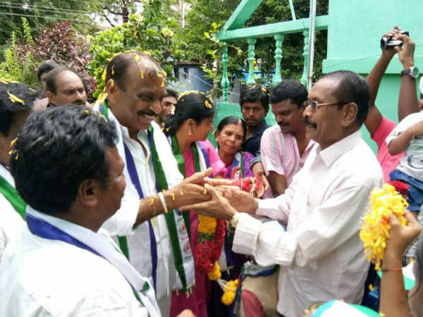 రెచ్చగొట్టే వారిపై నాన్ బెయిలబుల్ వారెంట్