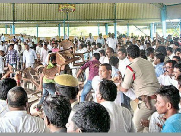  పెద్దపల్లిలో కాంగ్రెస్, టీఆర్ఎస్ బాహాబాహీ ఇలా