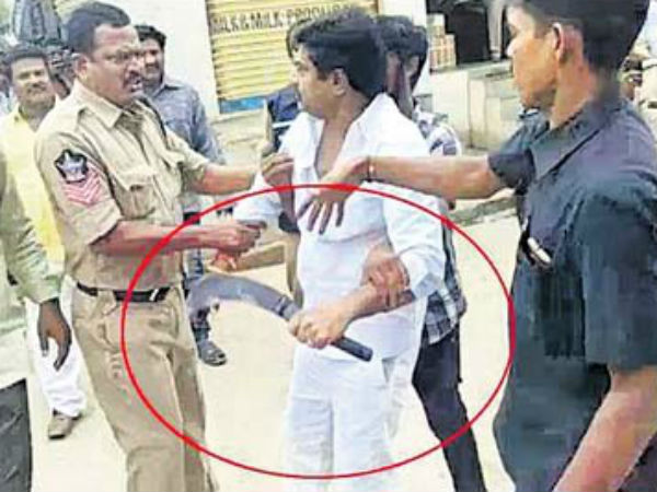 ఎన్నికల కోడ్ అమలులో ఉండగానే..