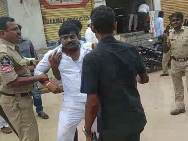 అశాంతిని రగిల్చేందుకే..