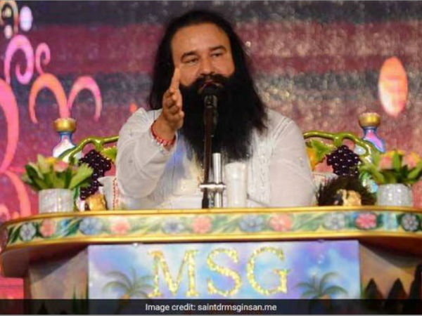 నేనే దేవుడిని...