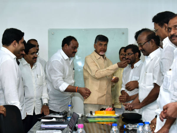 నేనే పిలుపునిచ్చా..