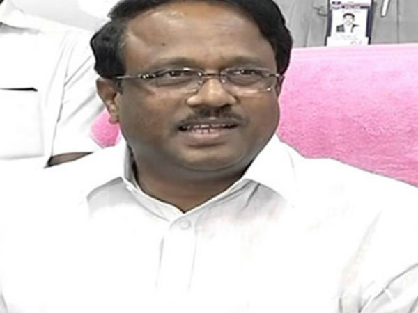 రోగులతో కరీంనగర్ ఆసుపత్రి కిటకిట