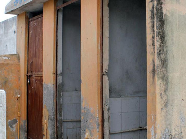 Rajasthan family court says no toilet in home is ‘cruelty to women’, grants divorce Rajasthan family court says no toilet in home is ‘cruelty to women’, grants divorce
