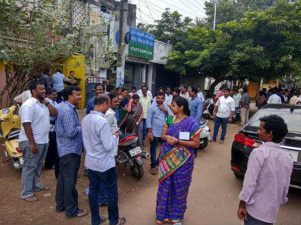 వరలక్ష్మి, శేషకుమారి కూడా వరలక్ష్మి, శేషకుమారి కూడా