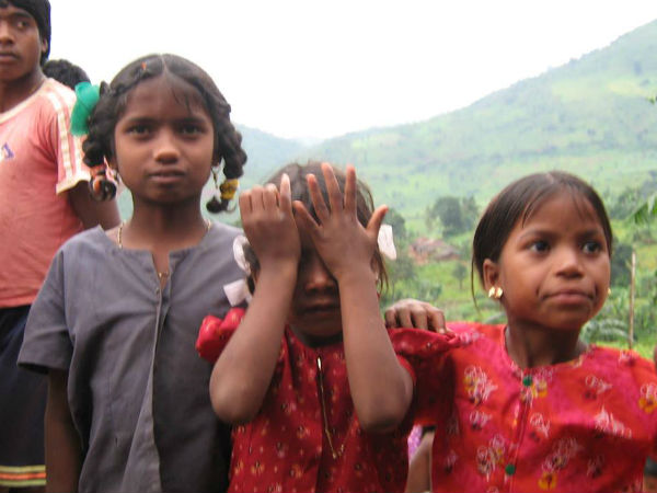 పోలీసులపై కేసులు: