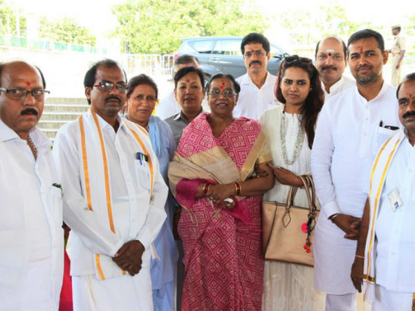 శిల్పారామంలో ఆతిథ్యం: