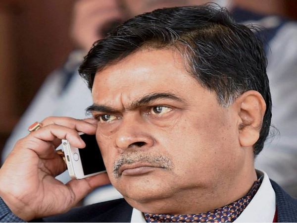 అద్వానీని అరెస్ట్ చేసిన ఆర్కే సింగ్ ఇప్పుడు కేంద్రమంత్రి