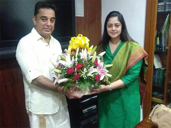 Nagma meets Kamal Haasan at his residence in Alwarpet in Chennai Nagma meets Kamal Haasan at his residence in Alwarpet in Chennai