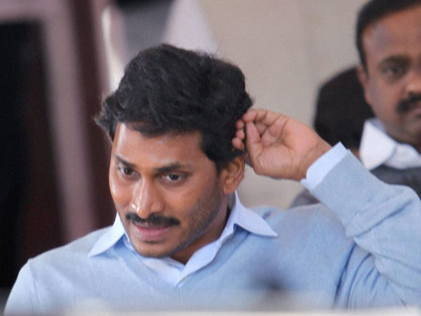 వైసిపి అధిష్టానానికి పలుమార్లు ఫిర్యాదు, ఊరుకోం