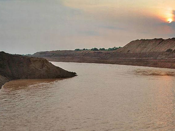 మధ్యమధ్యలో బాలెన్సింగ్ రిజర్వాయర్లు కావాలి