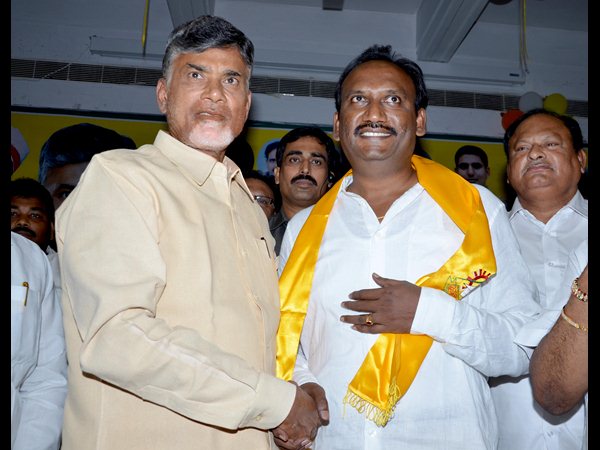 గోస్పాడులో చక్రం తిప్పింది వీరే గోస్పాడులో చక్రం తిప్పింది వీరే