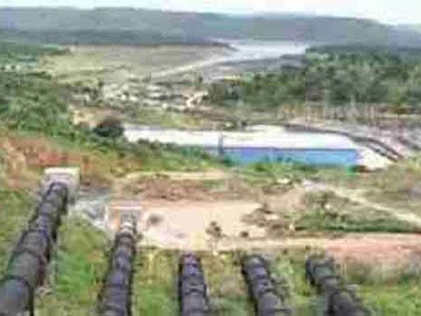 పరిహారంతో అప్పులకే సరి.. అందుకే హైకోర్టుకెళ్లాం