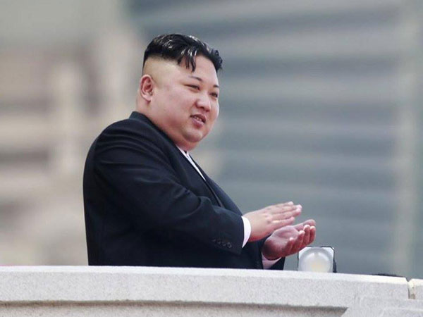 జపాన్‌ను భయపెట్టడానికి: