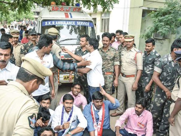 హత్య చేశారు?: