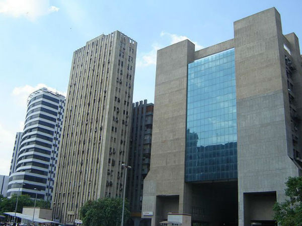 ఆ రెండు కారణాలతో: