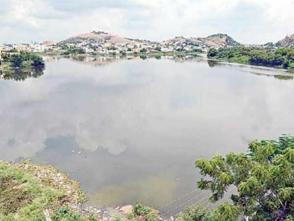 తెలంగాణ ఏర్పాటయ్యాకే చెరువుల ఎఫ్టీఎల్పై దృష్టి తెలంగాణ ఏర్పాటయ్యాకే చెరువుల ఎఫ్టీఎల్పై దృష్టి