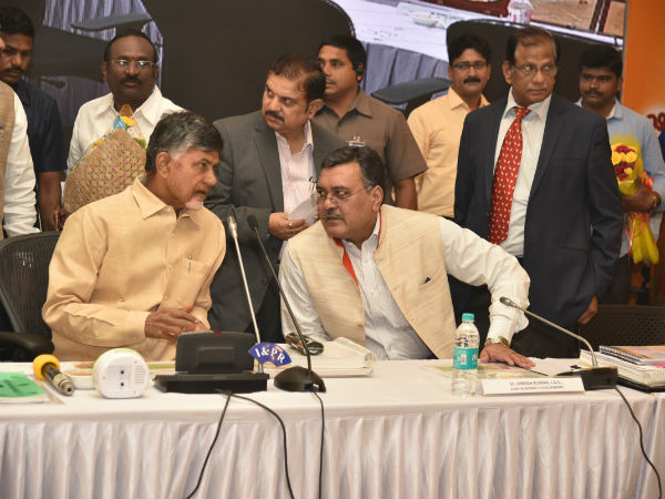 అహంభావం వీడండి