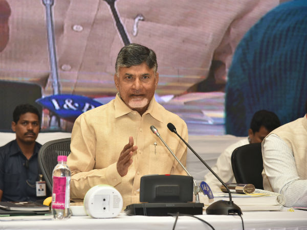 తెలంగాణలో ఉంటున్న కంచ ఐలయేయ