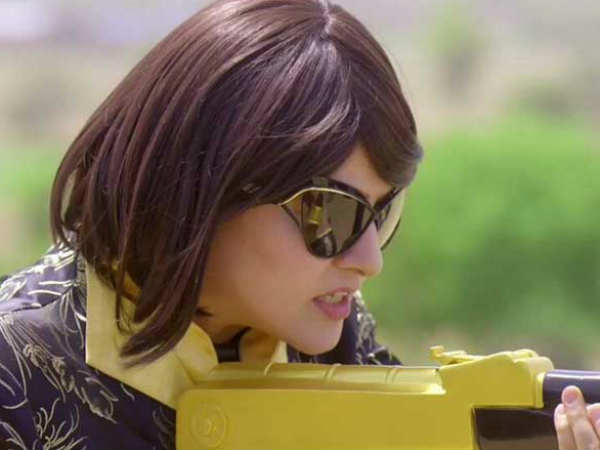 మహరాణిలా బతికింది మహరాణిలా బతికింది