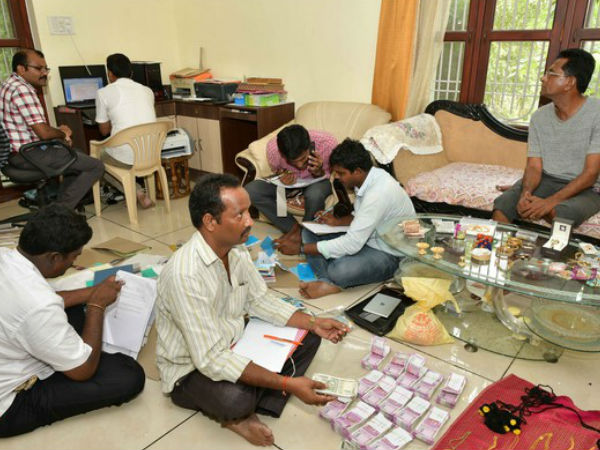  విదేశాల్లో రిటైర్మెంట్ పార్టీ..