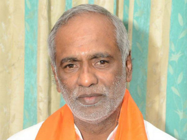 అధికార పార్టీ వైఖరితో ఆత్మహత్యలు