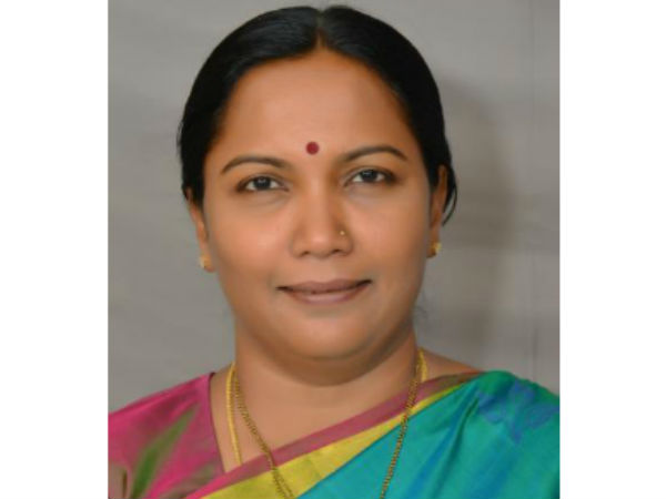 ఎమ్మెల్యే నిరసన ర్యాలీ