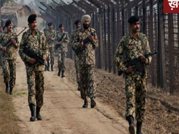 దెబ్బకు దిగొచ్చిన పాక్ అధికారులు...