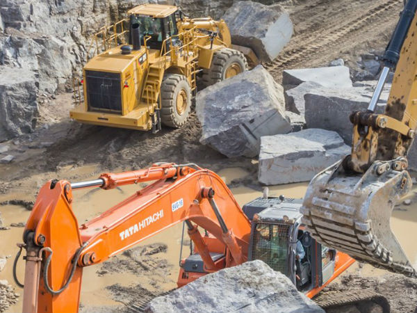  అభివృద్ధి కుంటుపడుతోంది...