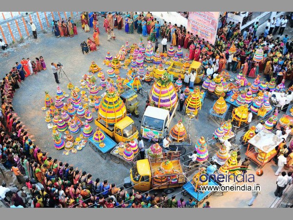 గిన్నిస్ రికార్డ్ వర్షం వల్ల ఆగింది