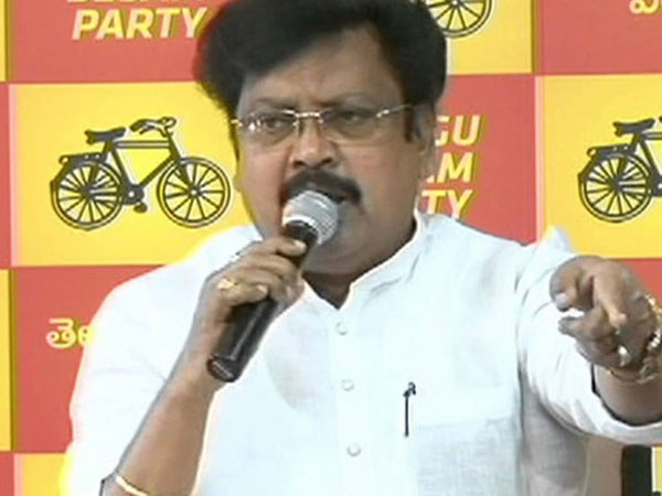 టీడీపీ కట్టుబడి ఉంది.. టీడీపీ కట్టుబడి ఉంది..