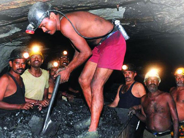 మైనింగ్, ట్రేడ్స్‌మన్ ఇలా పలువురిని ఆకట్టుకునే వ్యూహం