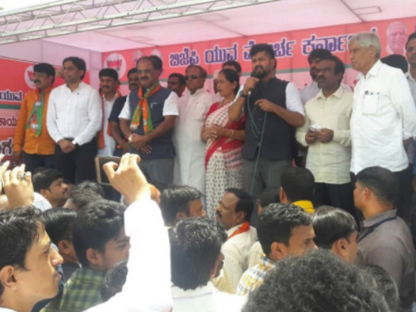 Karnataka former BJP MLA Gali Somashekar Reddy arrested